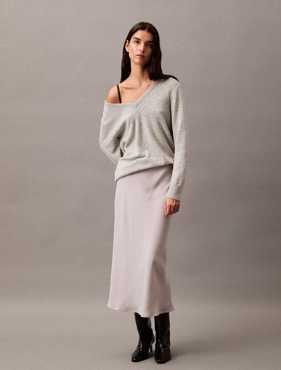 Cashmere V-Neck Sweater