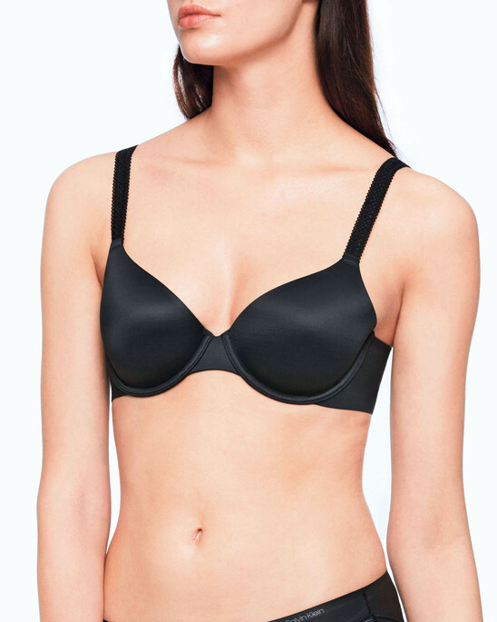 LIQUID TOUCH LIGHTLY LINED BRA