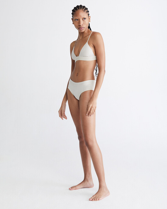 CK STANDARDS UNLINED TRIANGLE BRA