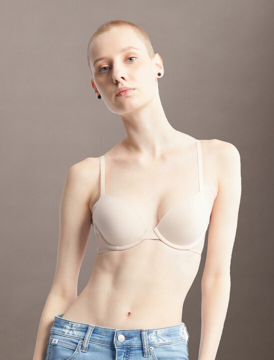 Invisibles Line Extension Lightly Lined Perfect Coverage Bra