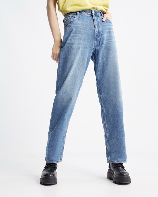 Sustainable 90s Straight Jeans
