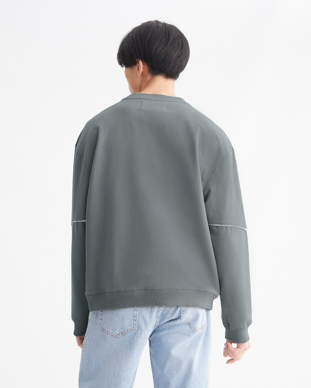 Logo Tape Sweatshirt, Overcast Grey, hi-res