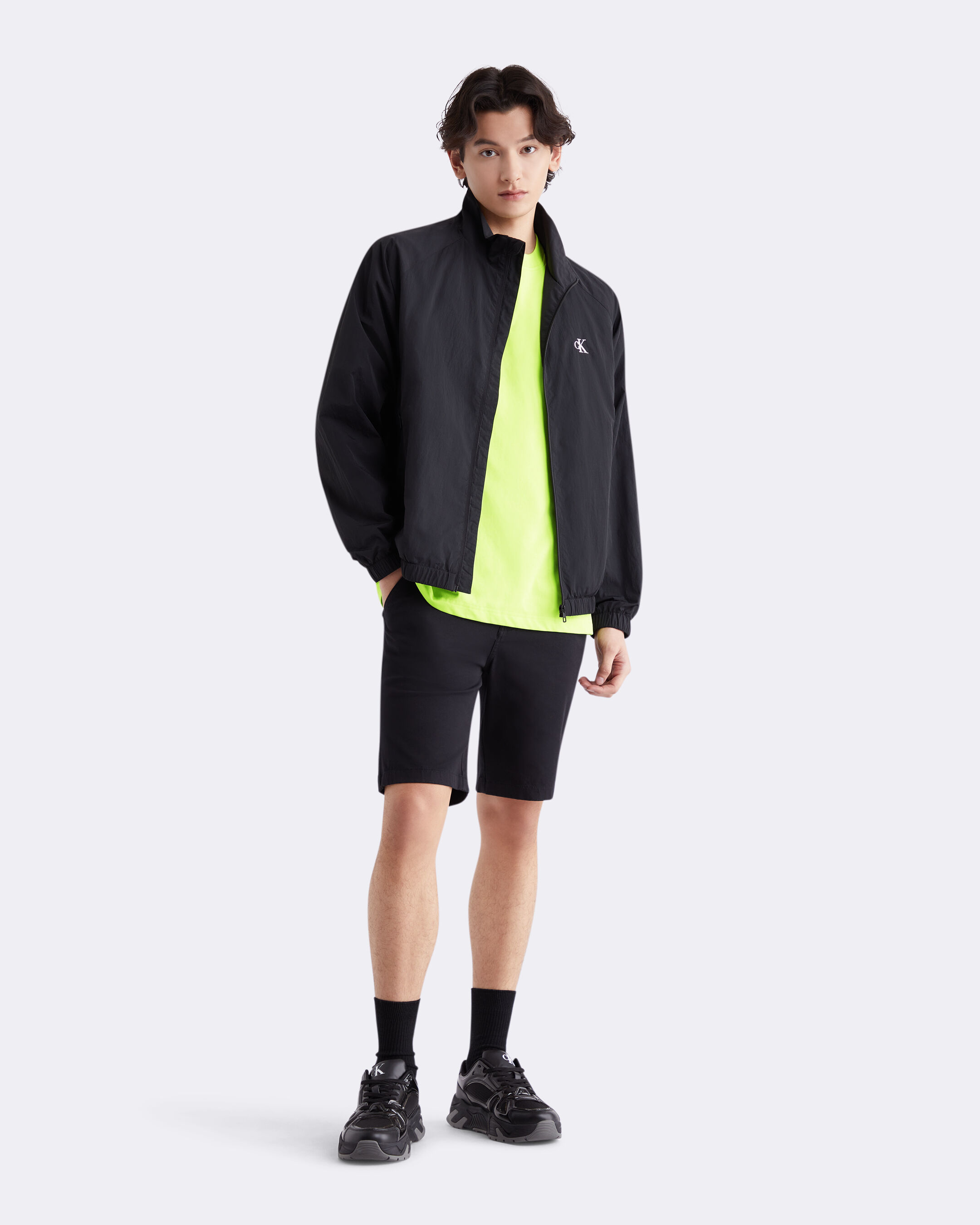 Collar windbreaker top