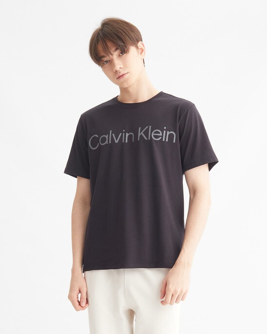 ESSENTIALS LOGO GRAPHIC TEE