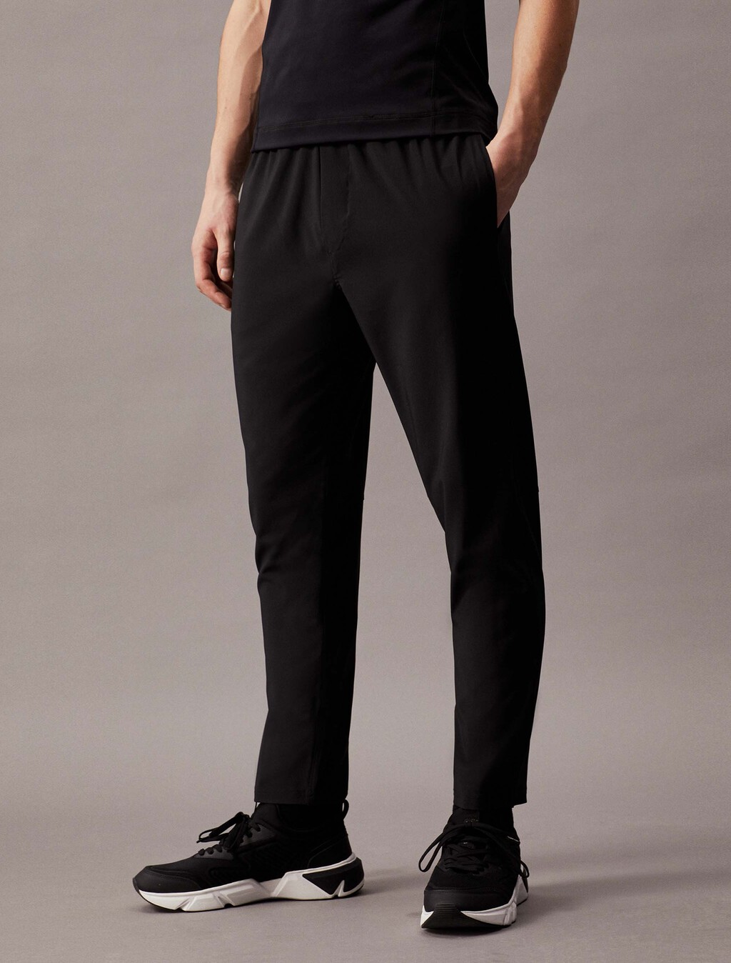 Modern Sport Woven Pants, Black Beauty, hi-res