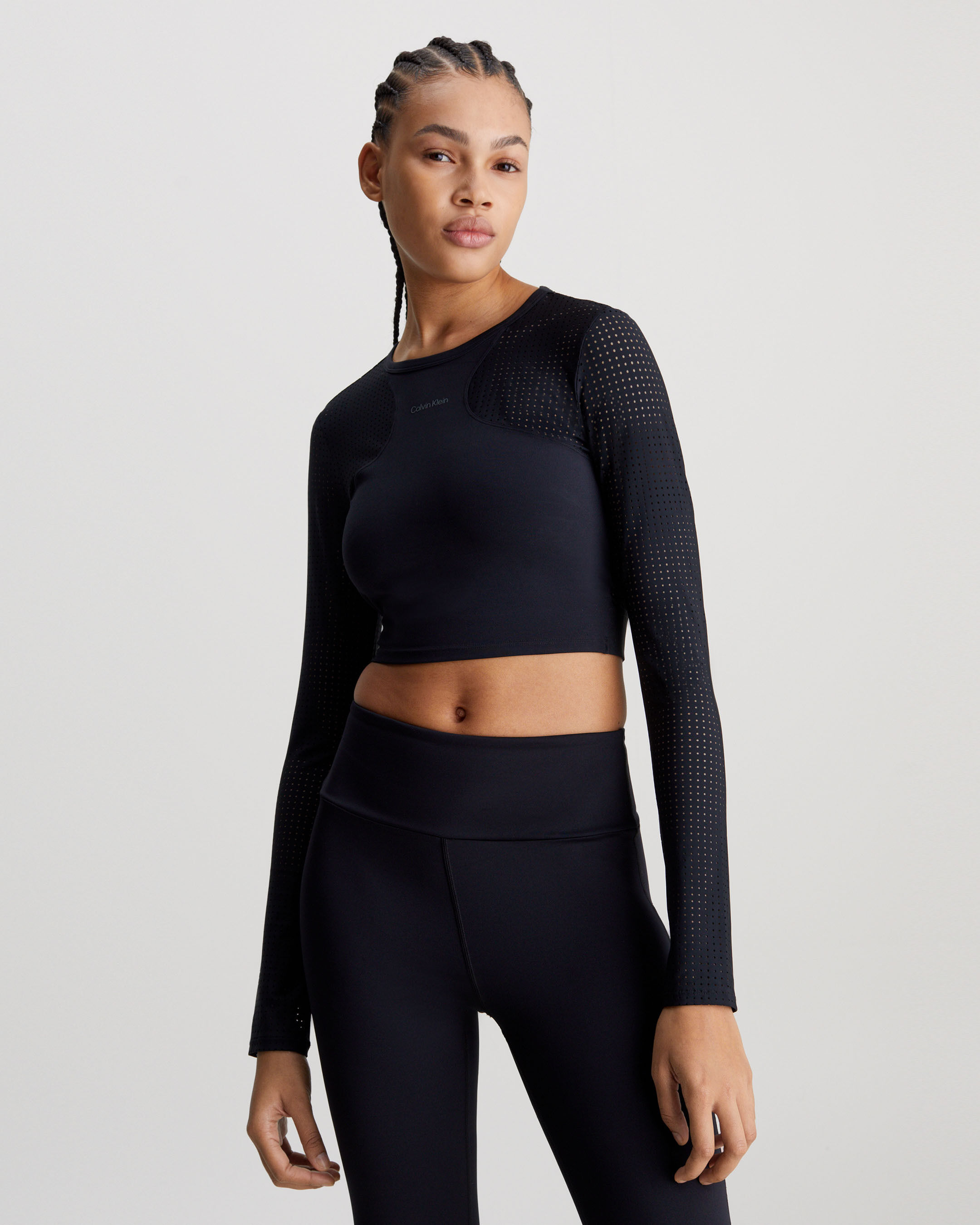 Black long sleeve crop gym top 2025