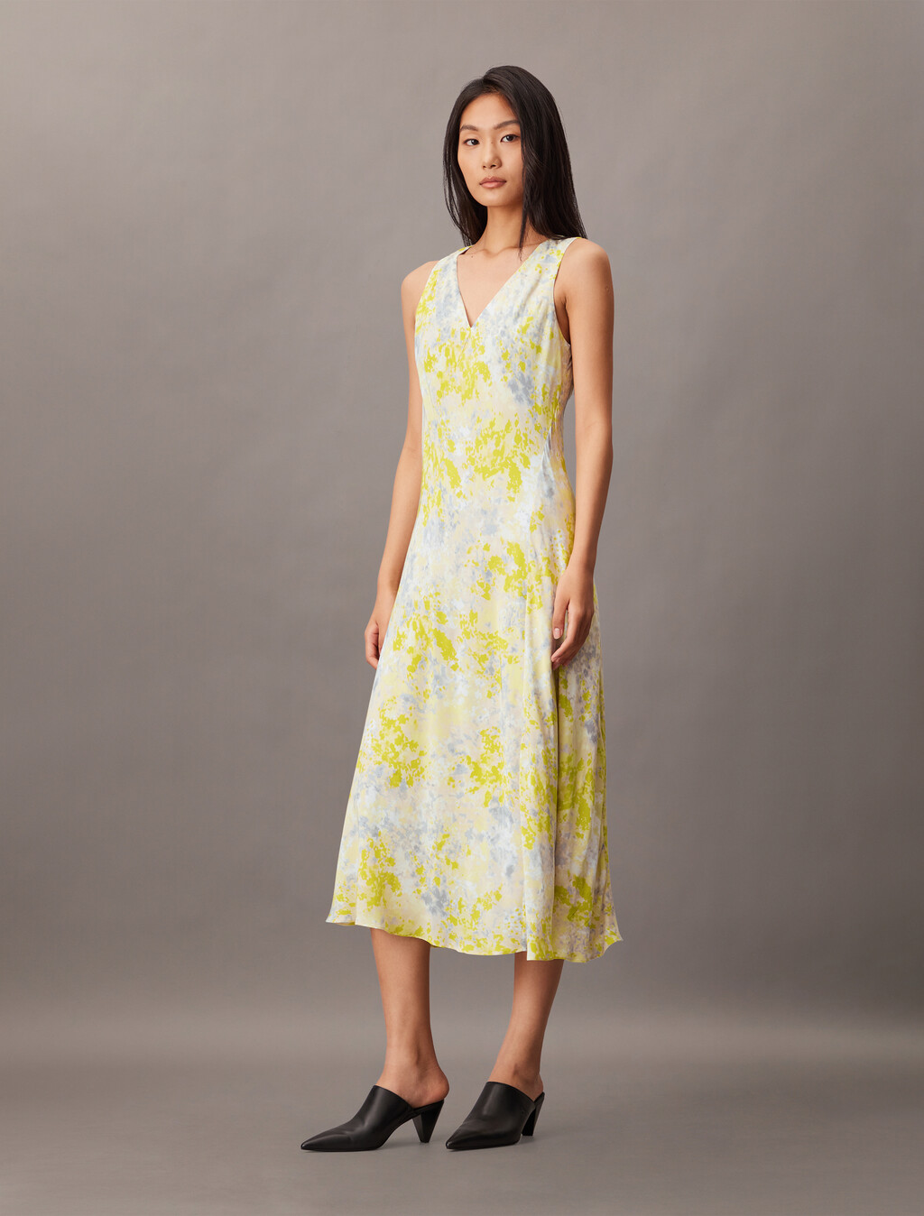 Abstract Print Ecovero V Neck Dress, 18622 CSW25S_P012+1_Formal Grey, hi-res