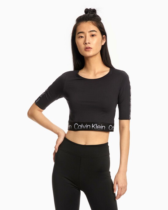 ACTIVE ICON CROPPED TEE