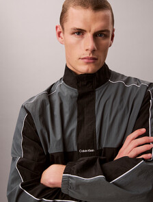 Water-Resistant Travel Windbreaker, Black / Turbulence, hi-res