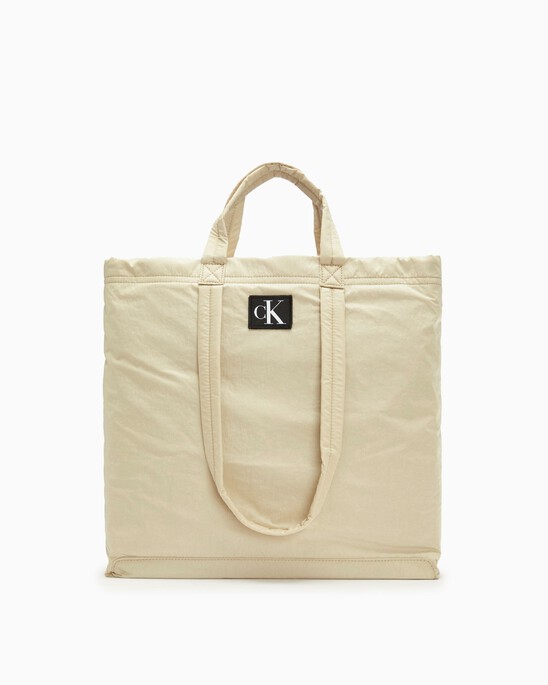 CITY NYLON SQUARE TOTE