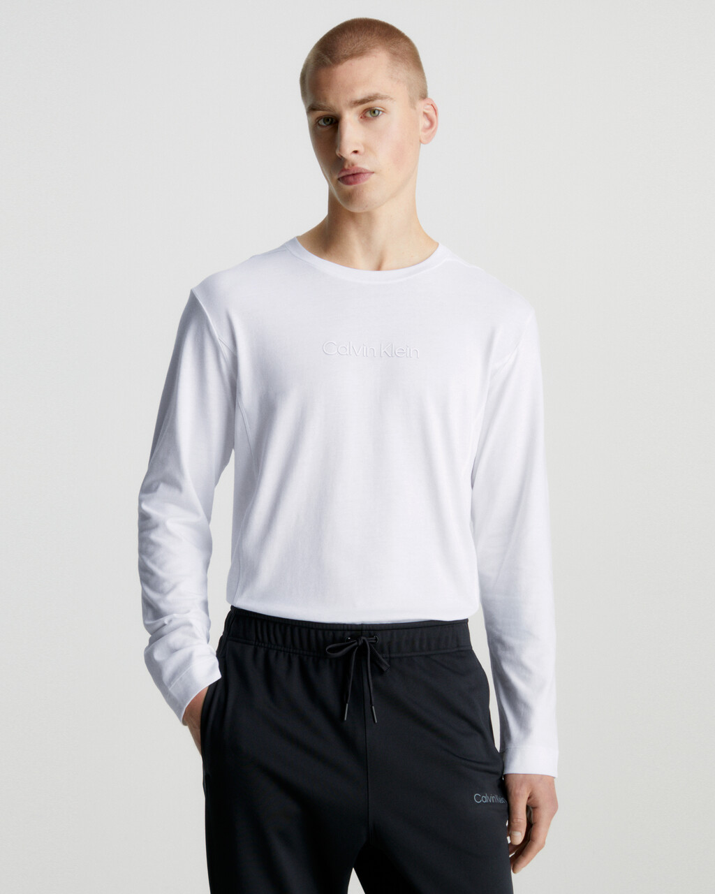 Long Sleeve Gym T-Shirt, VAPOROUS GRAY, hi-res