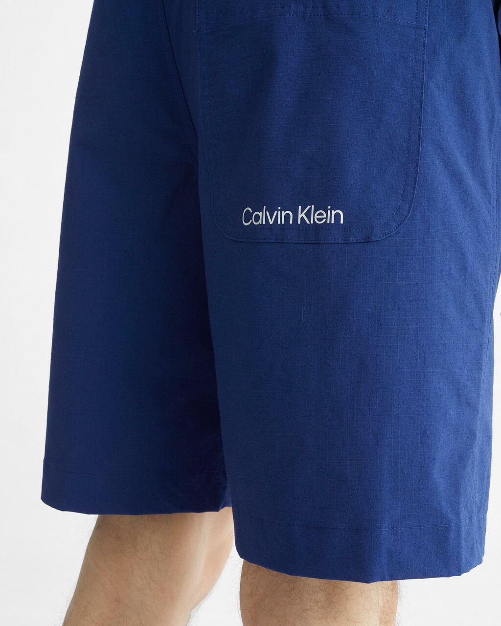 Water-Repellent Gym Shorts, BLUE DEPTHS, hi-res