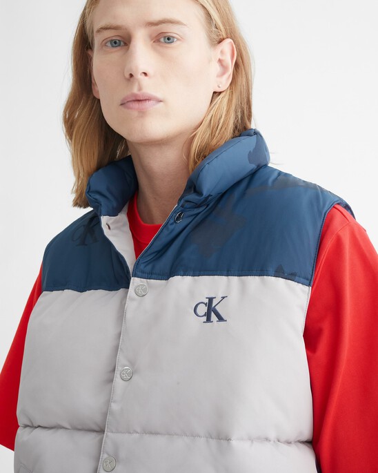 YEAR OF THE RABBIT COLOR BLOCK PUFFER VEST