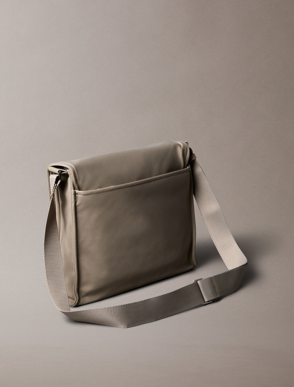 Matte Nylon Messenger Bag, Desert Taupe, hi-res