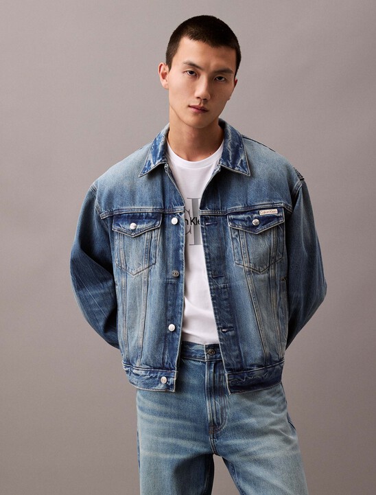 90s Denim Trucker Jacket