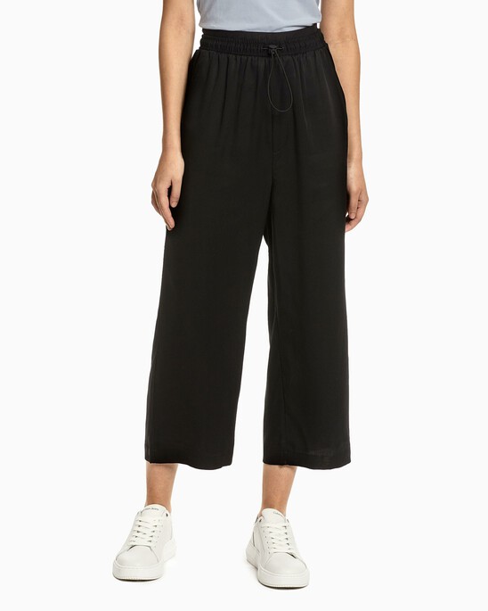 WIDE LEG CROPPED PANTS