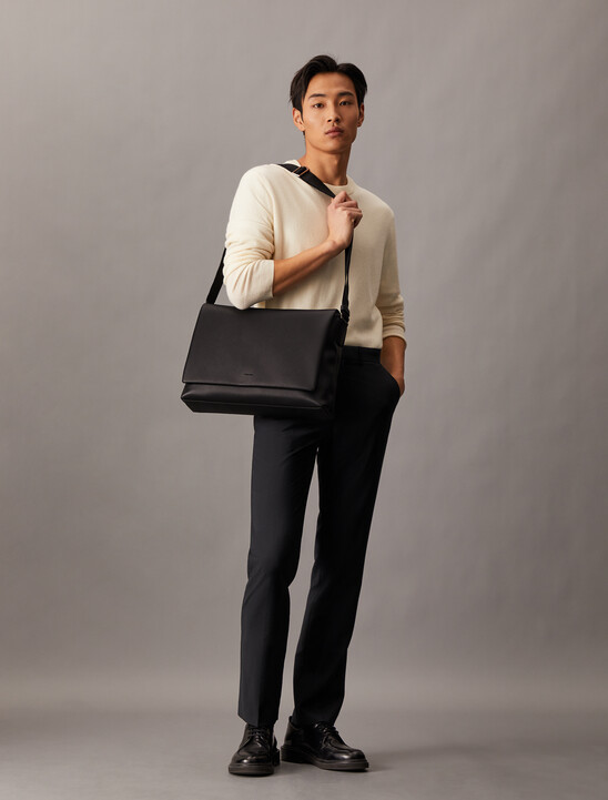 CK Inset Messenger Bag