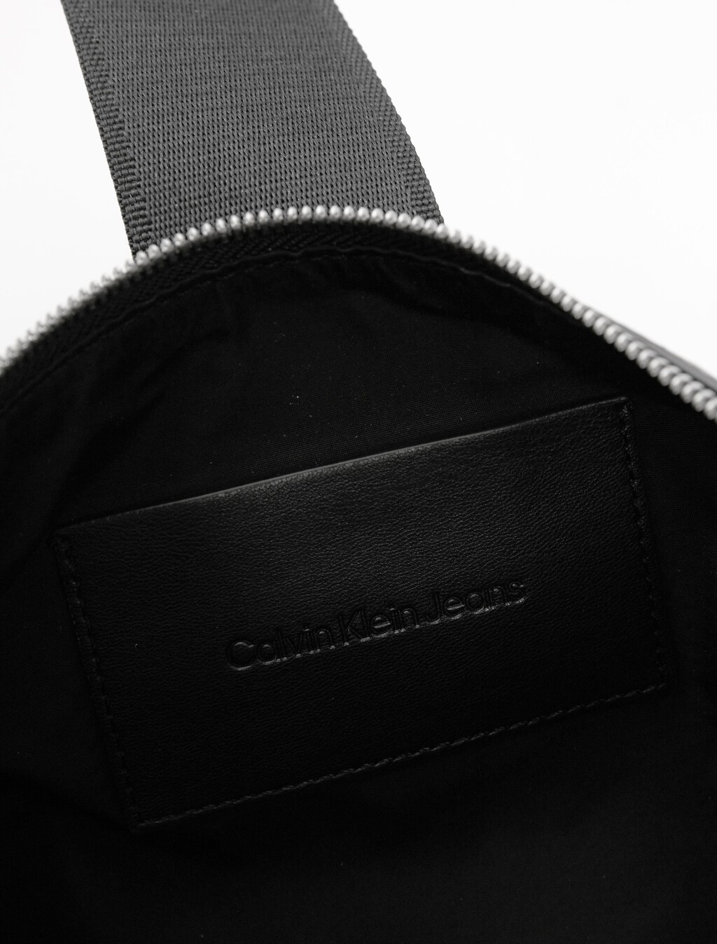 Off Duty Medium Crescent Bag, BLACK, hi-res