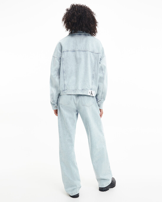 OVERSIZED CROPPED DENIM JACKET