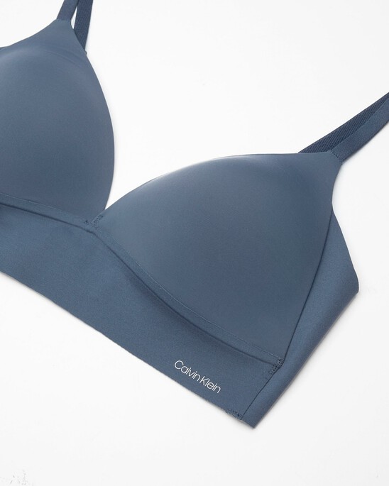 INVISIBLES LIGHTLY LINED TRIANGLE BRA