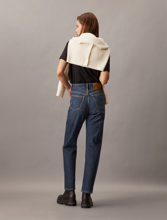 37.5 High Rise Straight Jeans