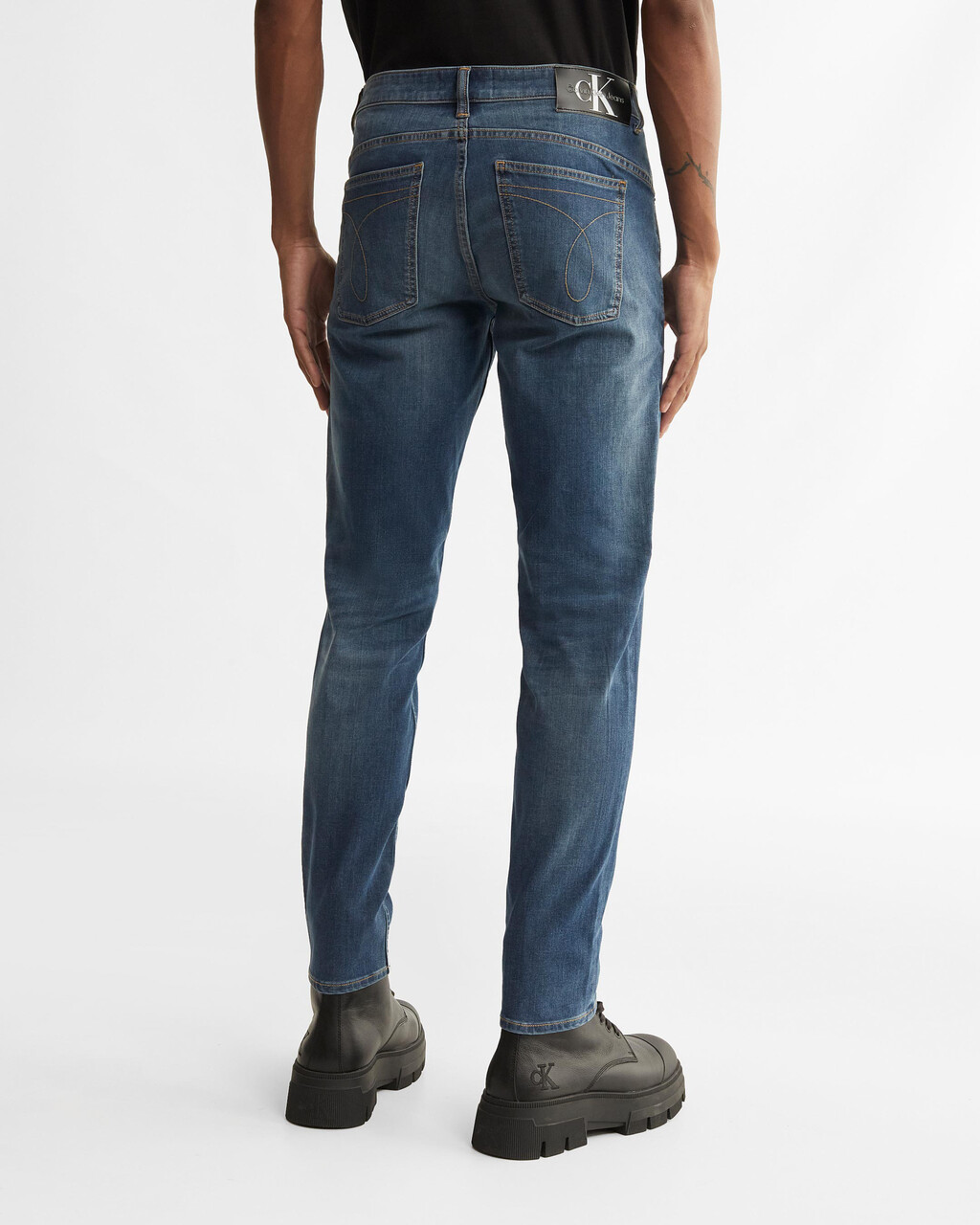 ULTIMATE STRETCH BODY TAPER JEANS, Warm Mid Blue, hi-res