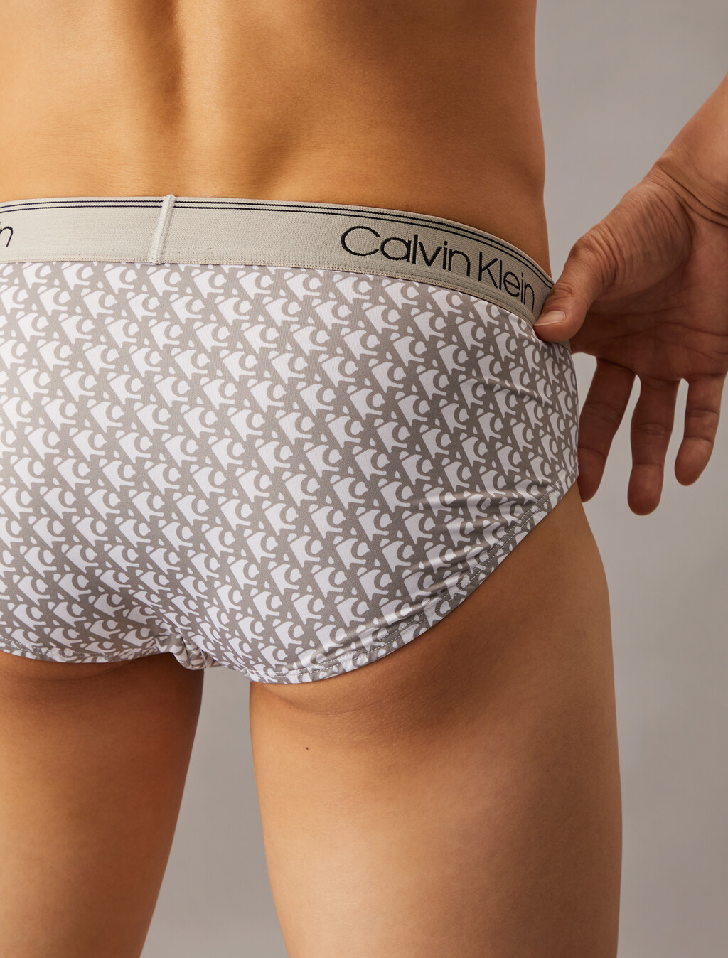 Microfiber Stretch 3-Pack Hip Brief, GLACIER/PLUSH MONOGRAM+ASH/STERLING BLUE, hi-res