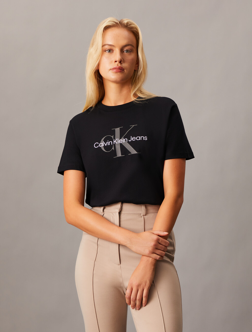 Monogram T-shirt, Black, hi-res