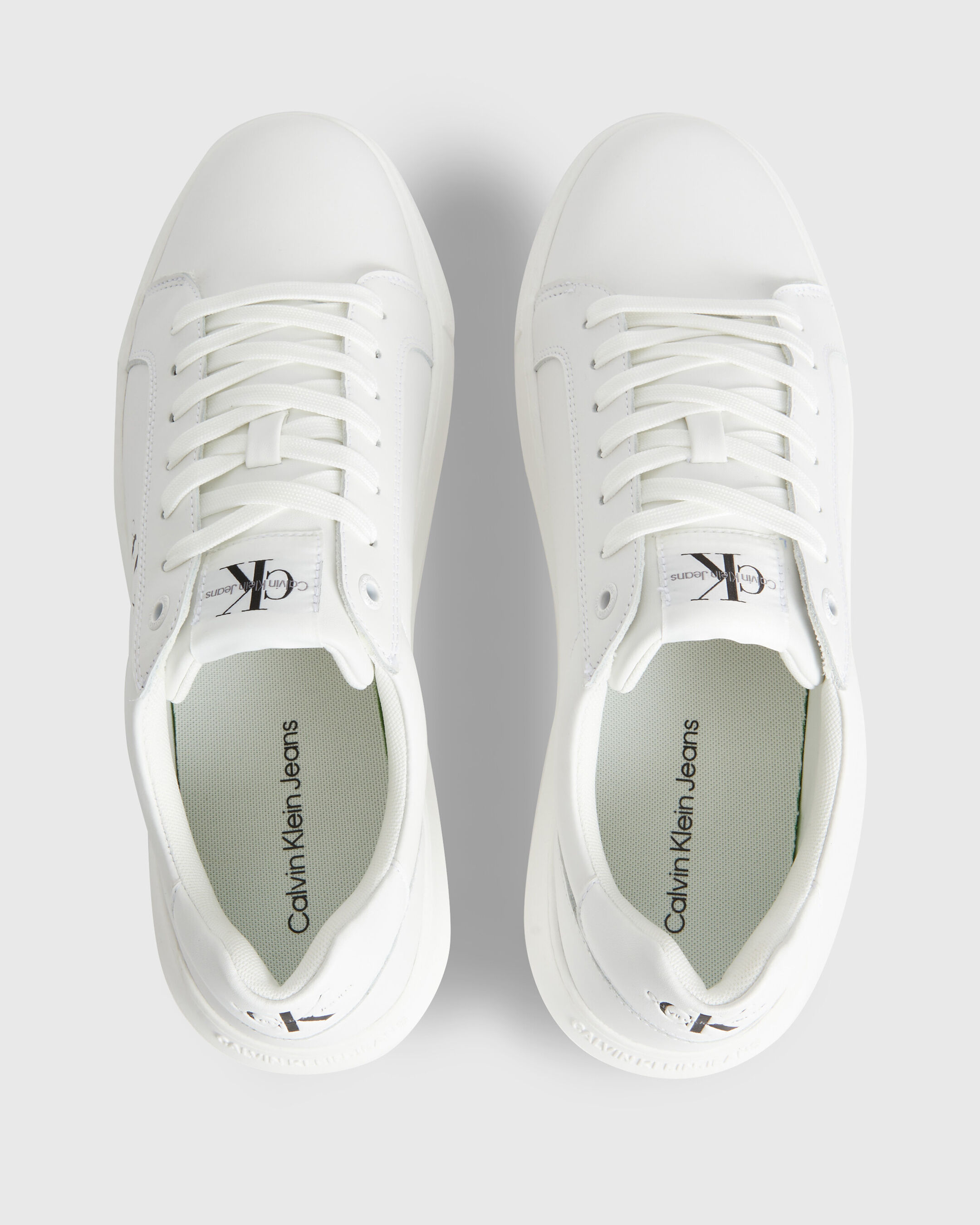Ck 2025 white shoes