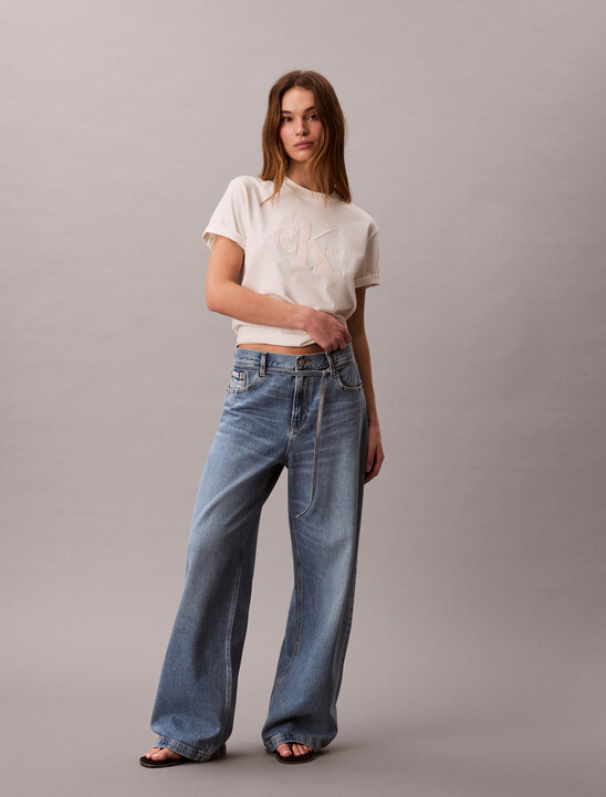Low Rise Baggy Jeans