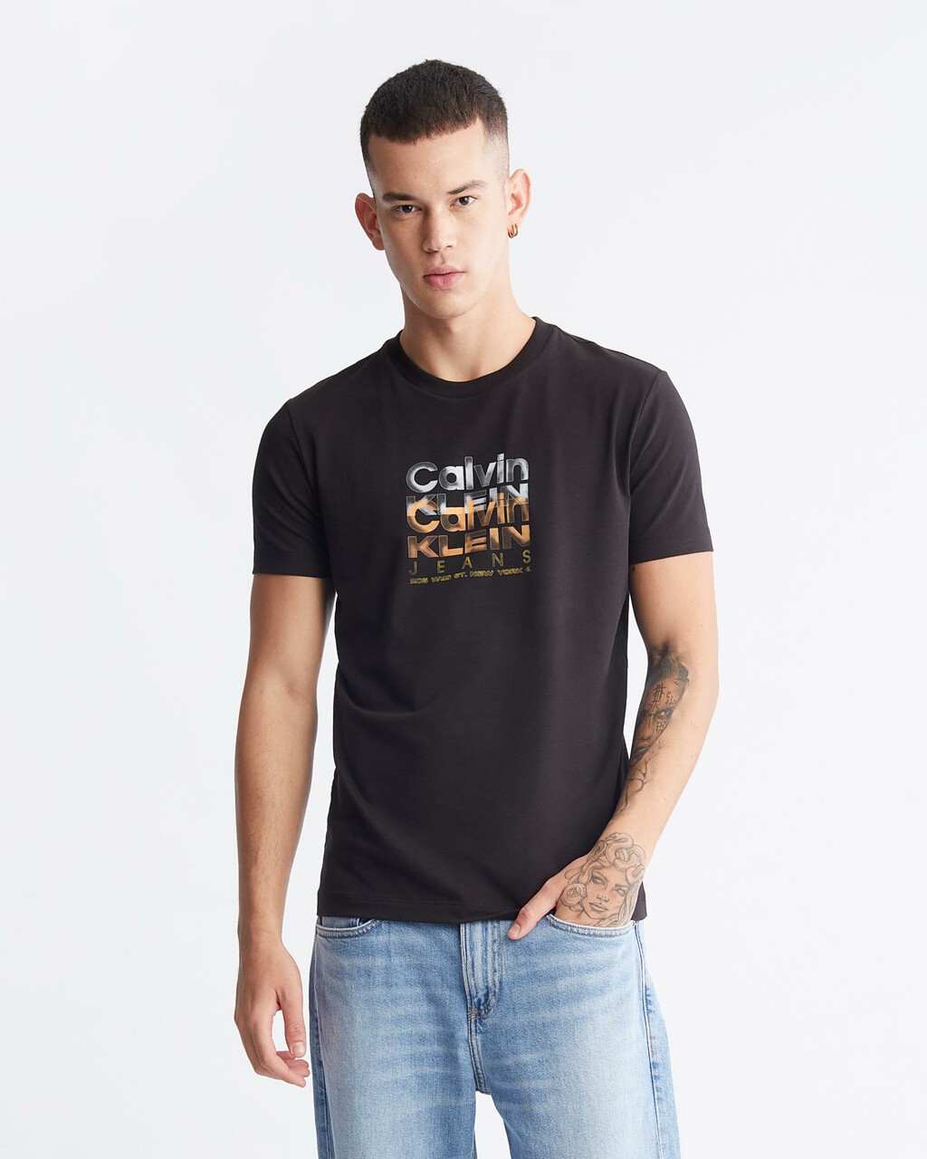 Multi Layering Logo Tee | black | Calvin Klein Malaysia