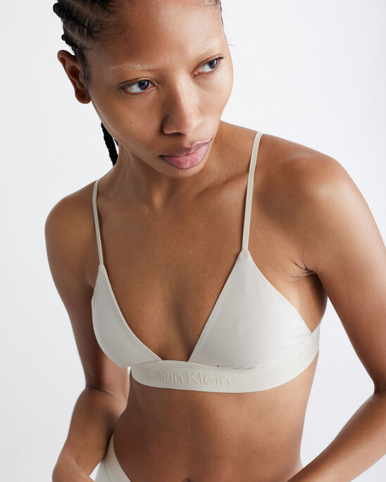 CK STANDARDS UNLINED TRIANGLE BRA