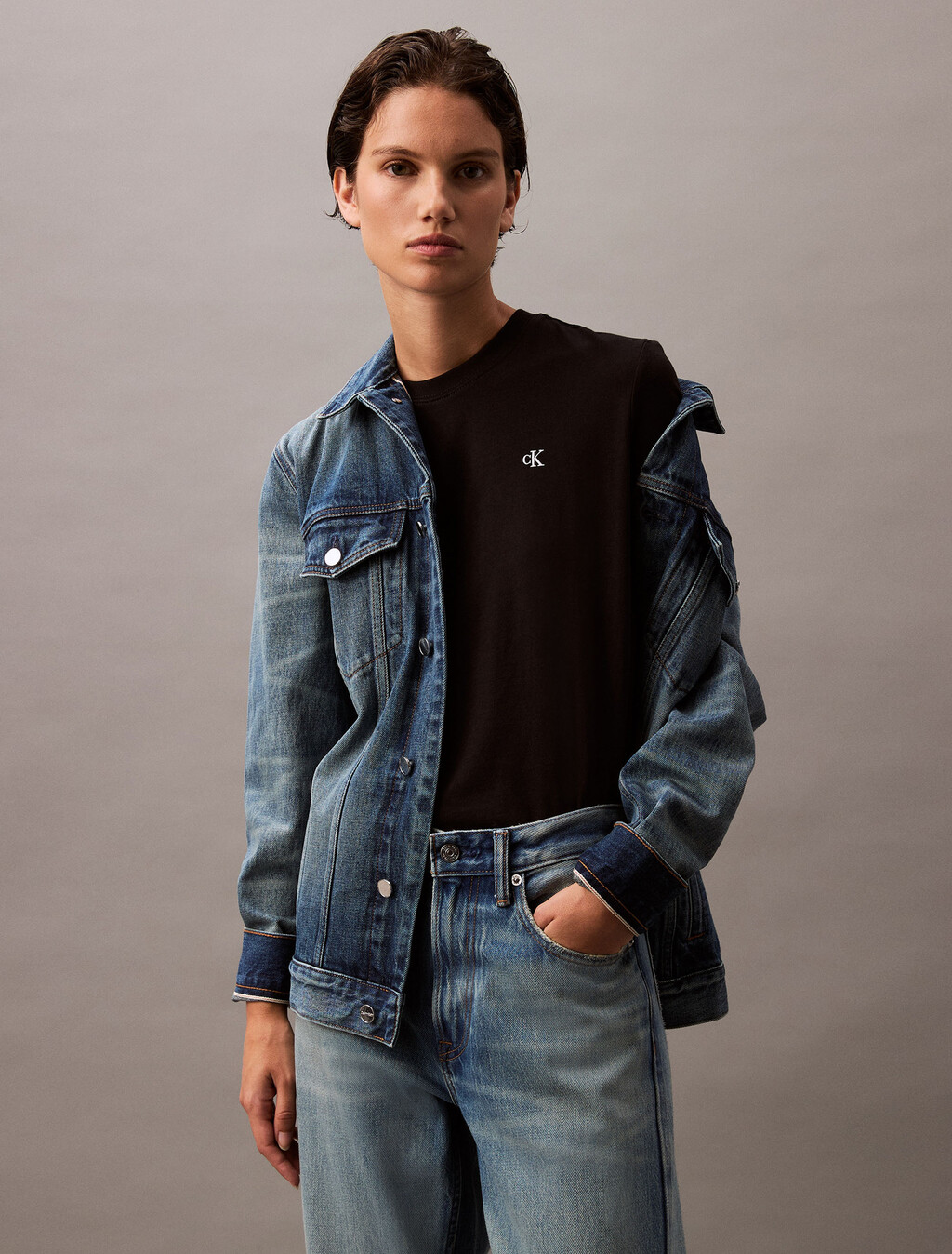 Classic Slim Tee, Black, hi-res