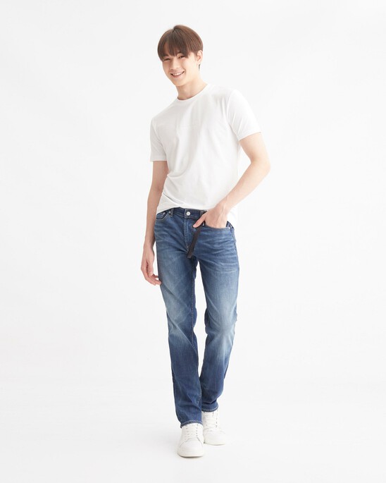 WINTER WHITES TEE