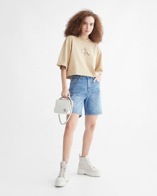 AMPLIFIED HEROES BOXY CROPPED TEE