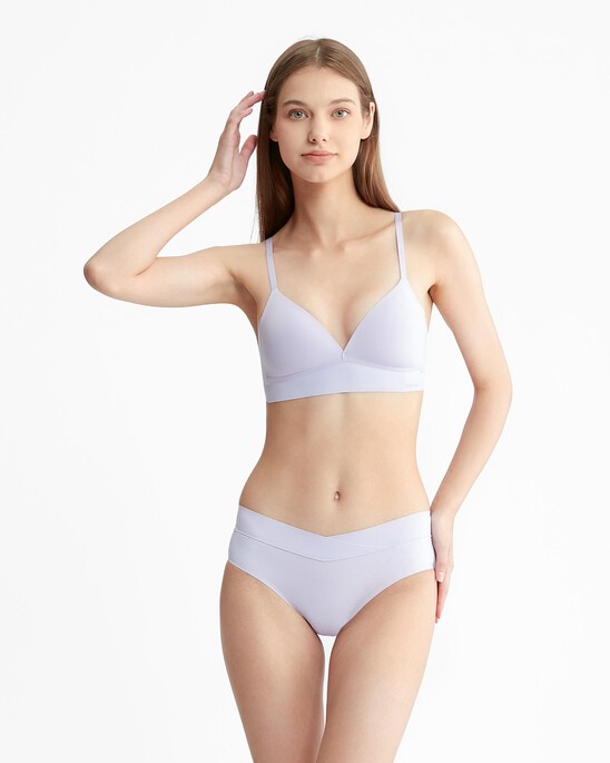 Invisibles Lightly Lined Triangle Bra