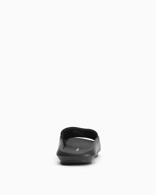 RECYCLED HYBRID SLIDERS