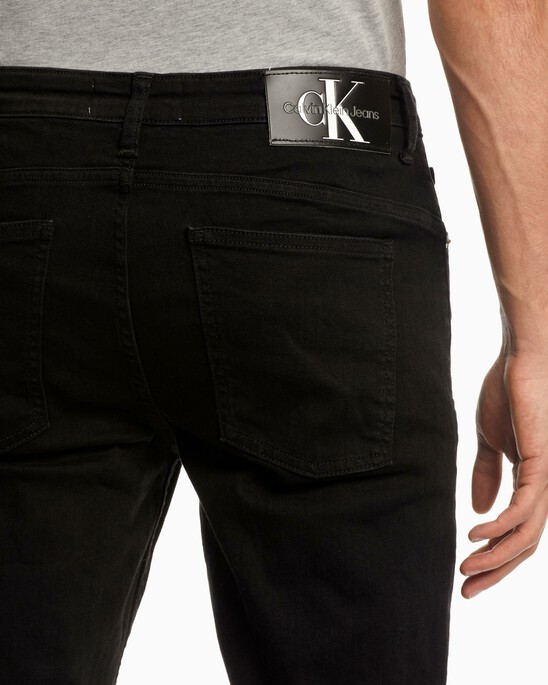 CORE BODY SKINNY JEANS