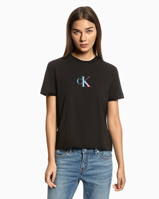 GRADIENT LOGO SHORT SLEEVE TEE