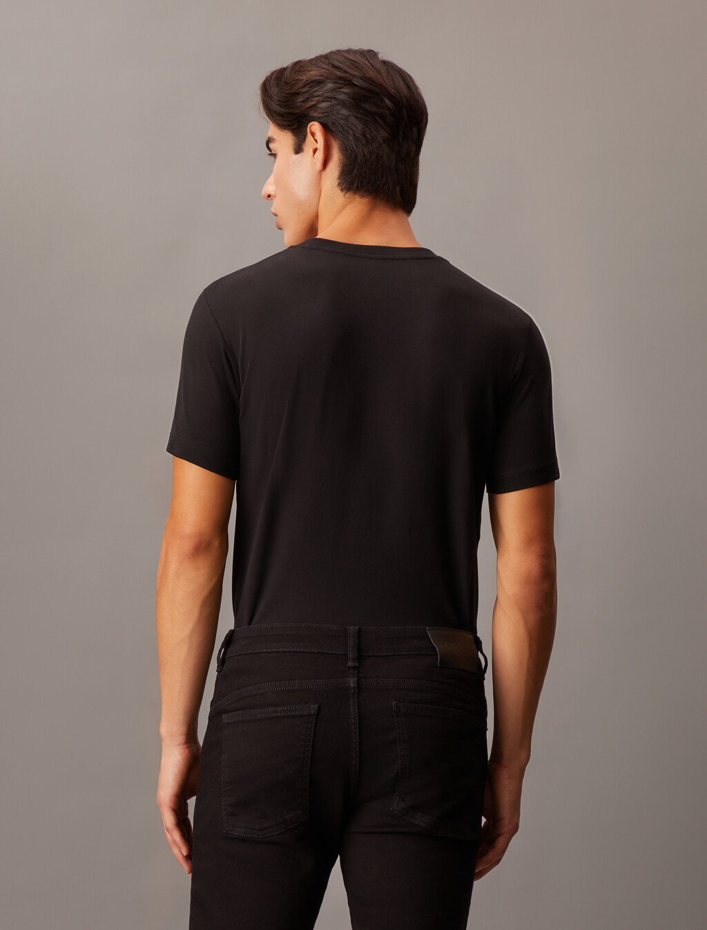 Institutional Logo Slim Short Sleeve Tee, Ck Black, hi-res