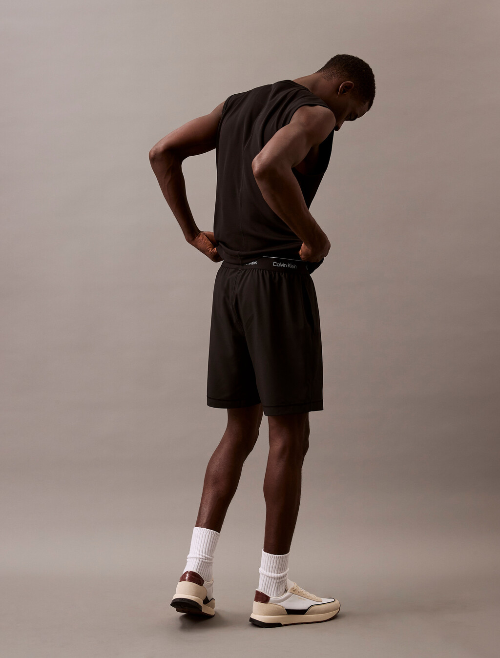 Essential Woven Short, Black, hi-res