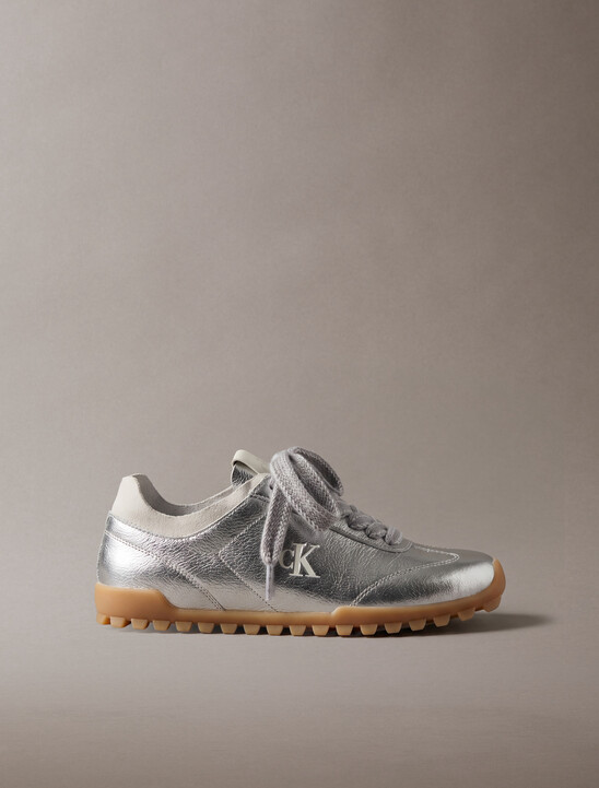 High-Shine Low-Profile Runner Trainers
