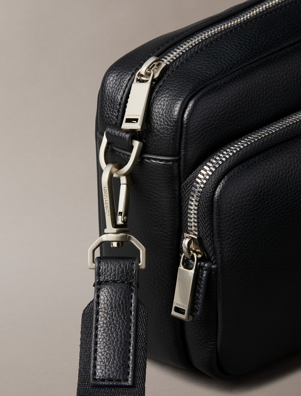 Micro Pebble Camera Bag, Black, hi-res