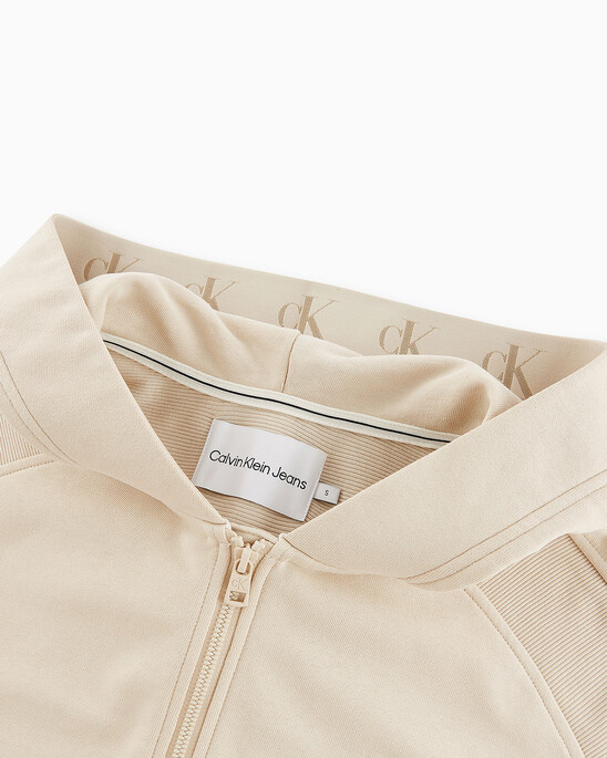 INFINITE COOL MONOGRAM CROPPED ZIP UP HOODIE