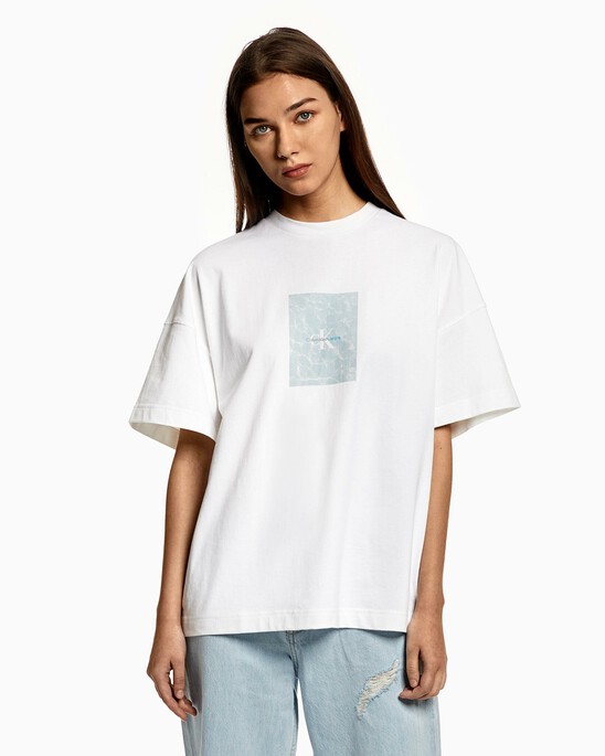 FASHION GRAPHIC TEE