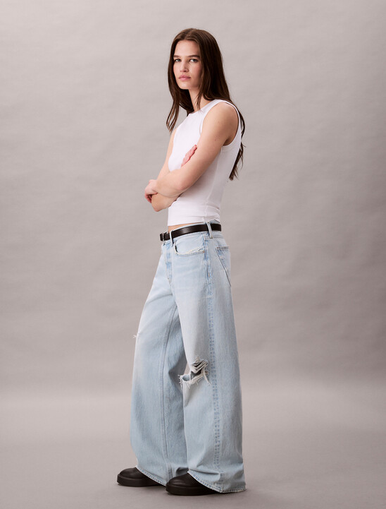 Low Rise Baggy Jeans
