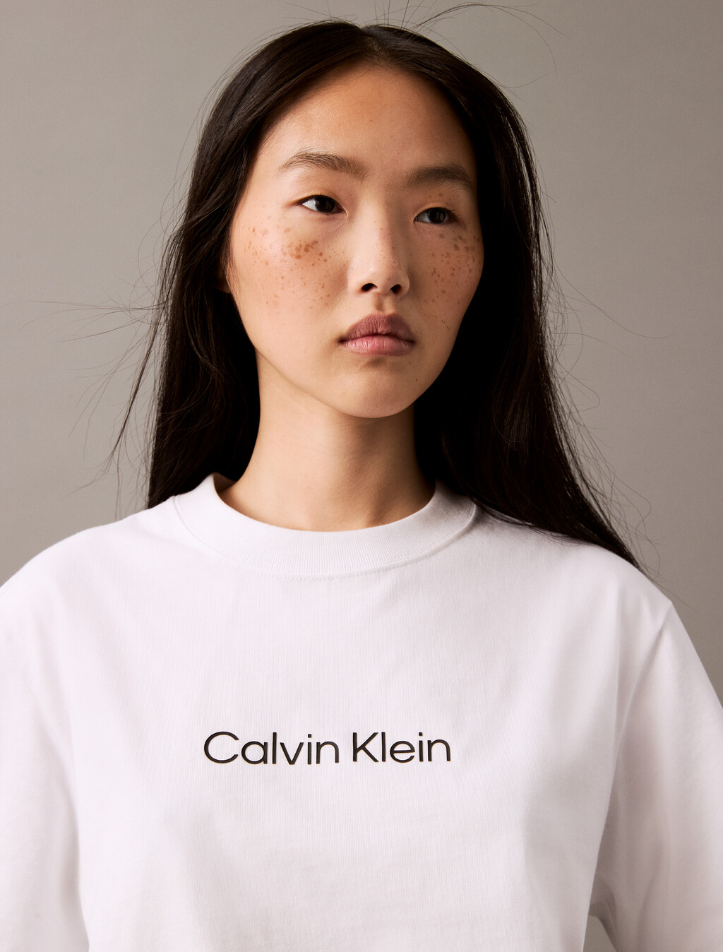 Relaxed Standard Logo Crewneck Tee, Brilliant White, hi-res