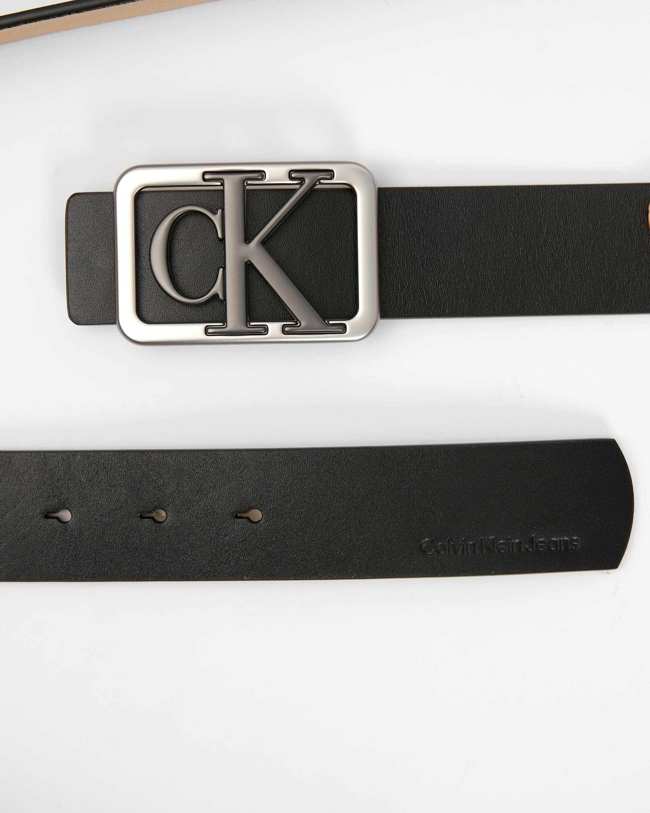 Monogram belt calvin klein deals