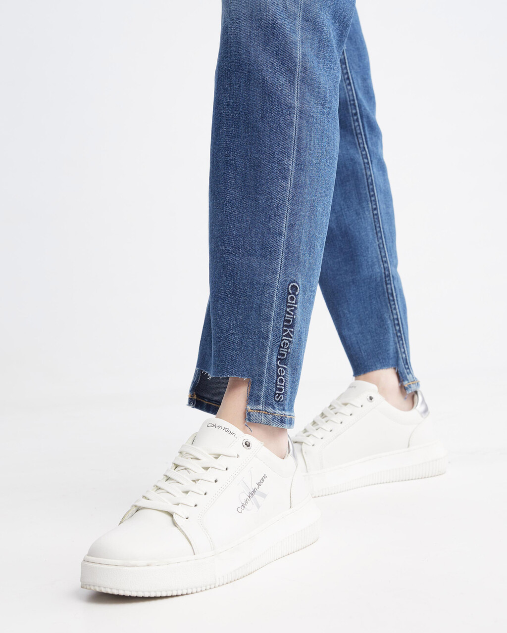 Italian Denim High Rise Slim Straight Jeans, Med Blue Side Emboss, hi-res