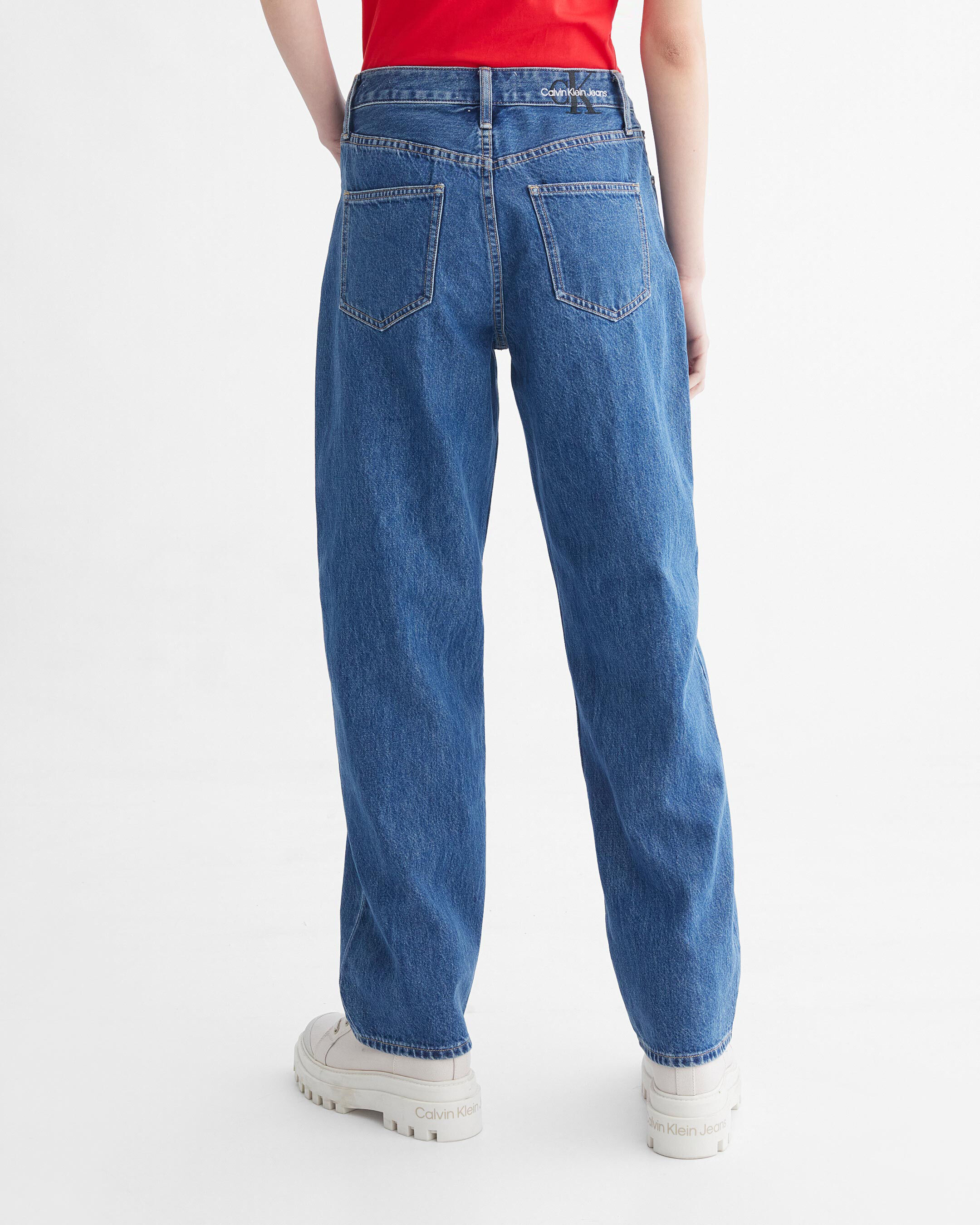 Calvin klein straight icon jeans 2025